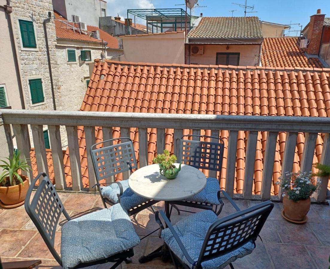 Jerry & Oli'S Apartments Šibenik Exterior foto