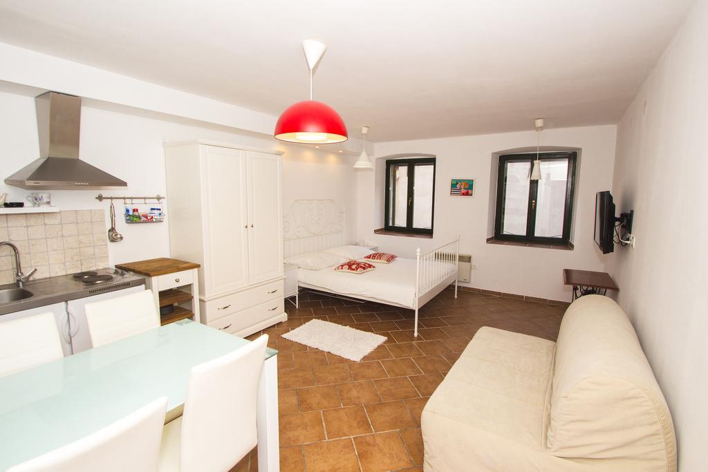 Jerry & Oli'S Apartments Šibenik Exterior foto