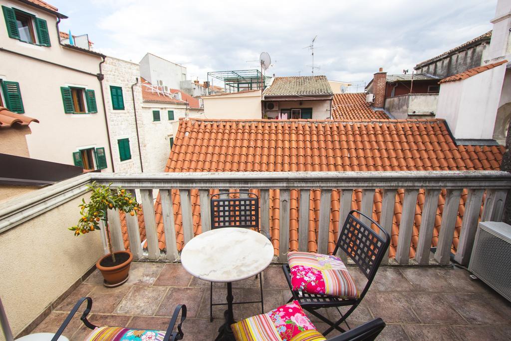 Jerry & Oli'S Apartments Šibenik Exterior foto